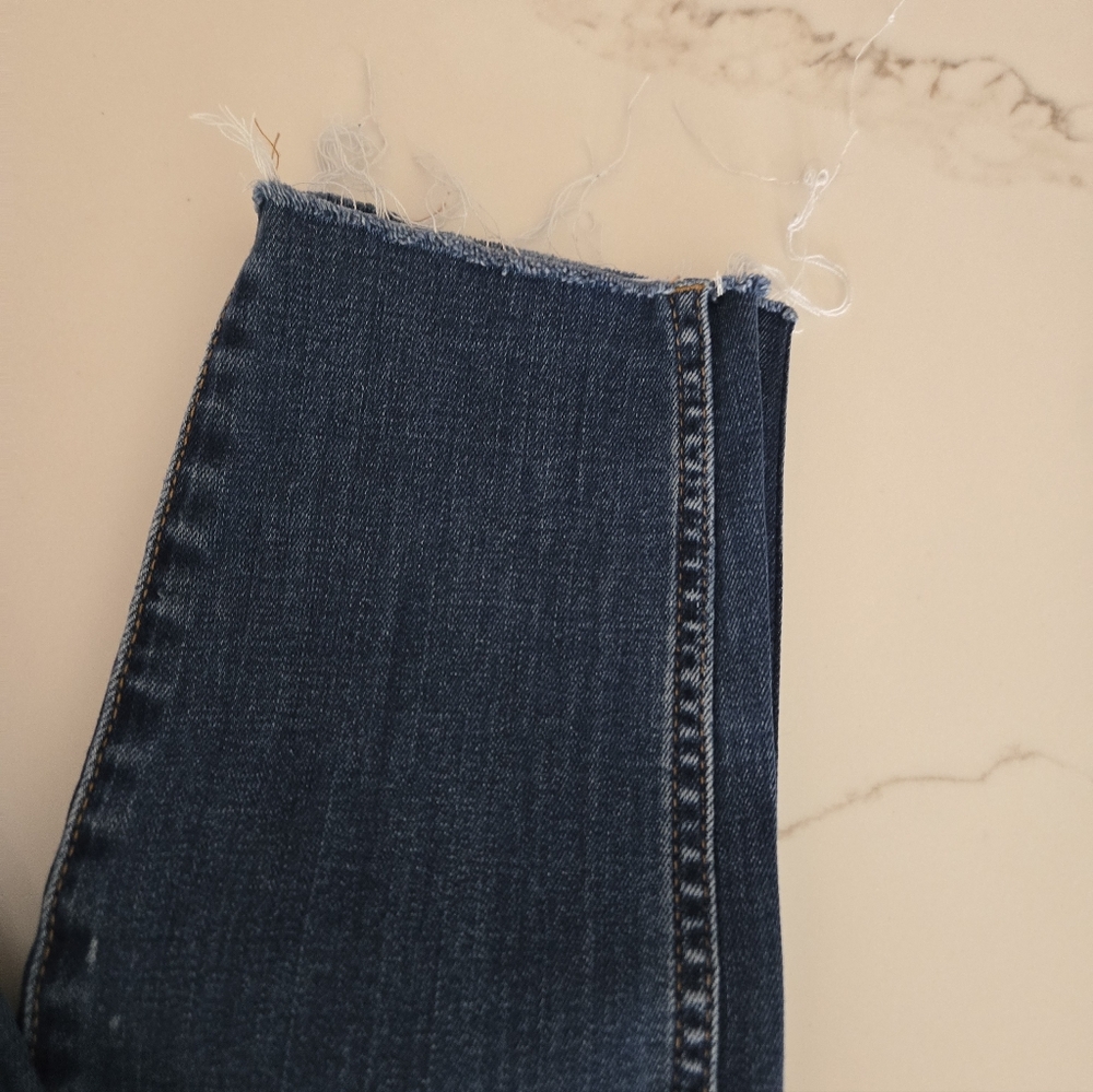 Madewell 10" High-Rise Skinny Crop - Picture 3 of 7